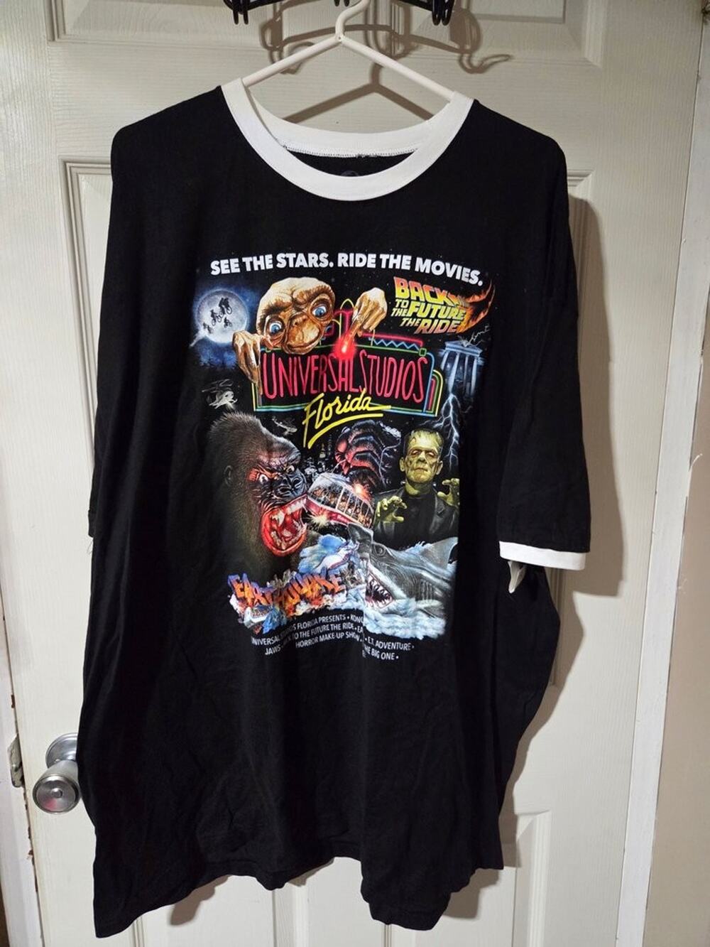 Universal Studios Florida Retro Movie T-Shirt